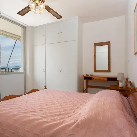 Aparthotel M K Arkitsa